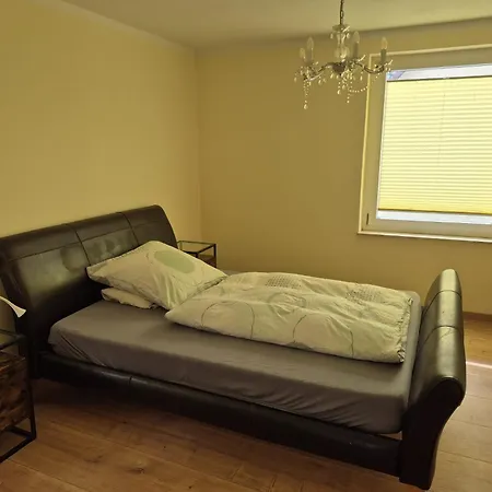 Werreufer 4zkb 6 Einzelbetten شقة